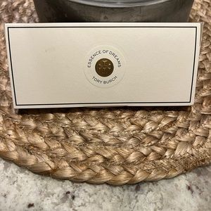 Tory Burch Essence of Dreams Fragrance Sampler New